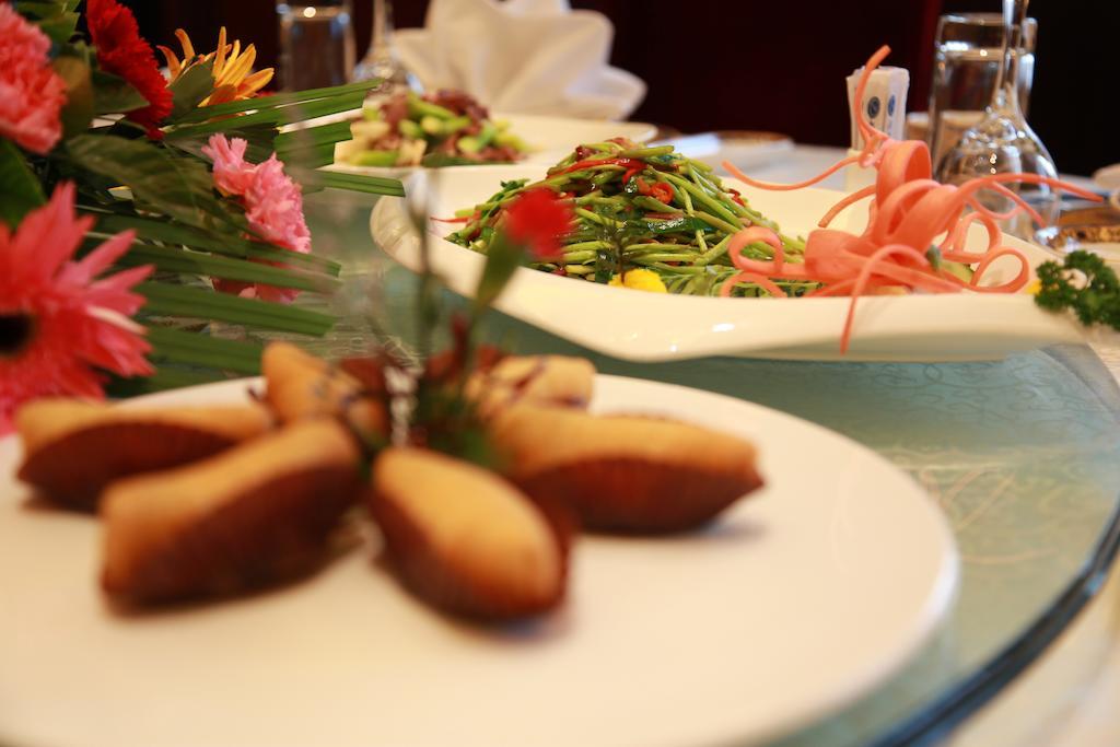 New Gloria Plaza Garden Hotel Harbin Esterno foto